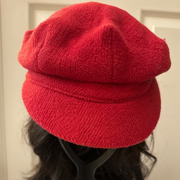 Burberry newsboy cap hat red wool small